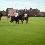 First Friday Gathering Draws Crowds to Downtown Leesburg